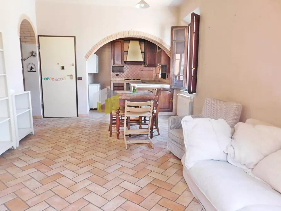 Immagine 2 di Appartamento in vendita  a Calci