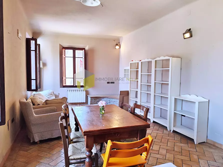 Immagine 8 di Appartamento in vendita  a Calci