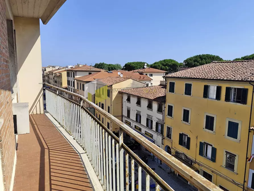 Immagine 9 di Mansarda in vendita  a Pisa