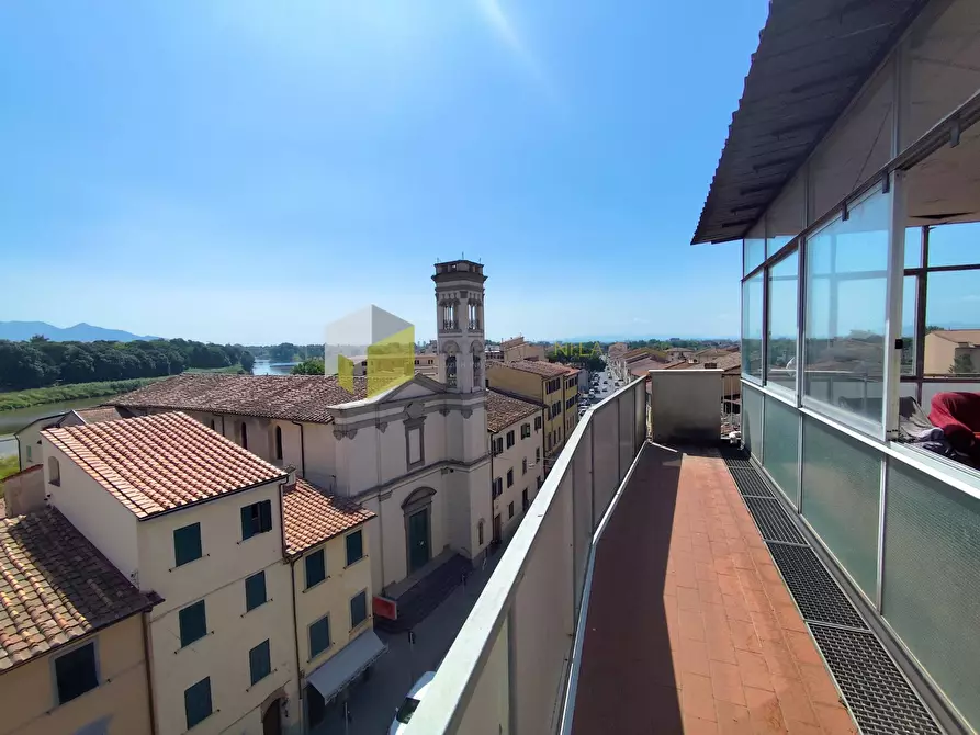 Immagine 30 di Mansarda in vendita  a Pisa