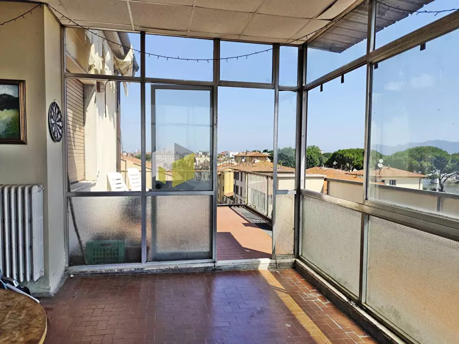 Immagine 46 di Mansarda in vendita  a Pisa