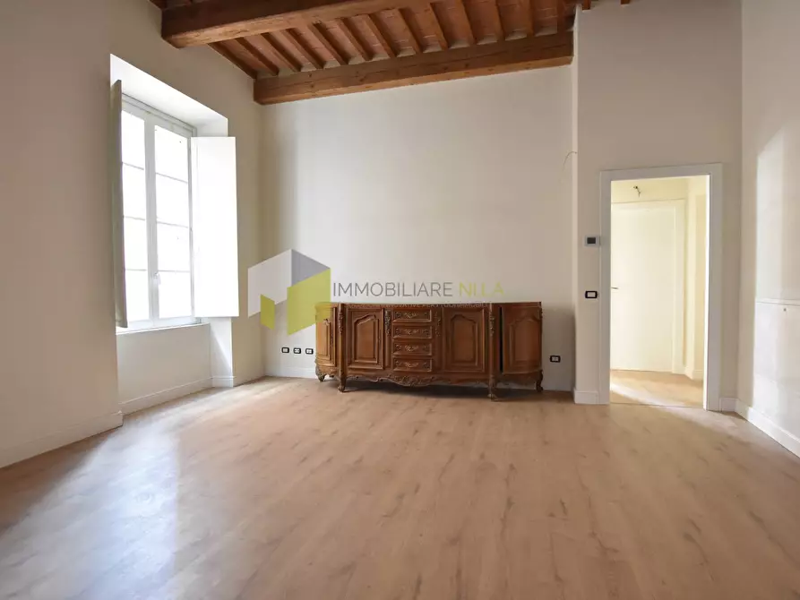 Immagine 12 di Appartamento in vendita  a Pisa