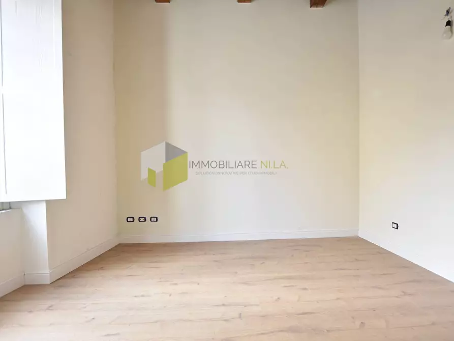 Immagine 14 di Appartamento in vendita  a Pisa