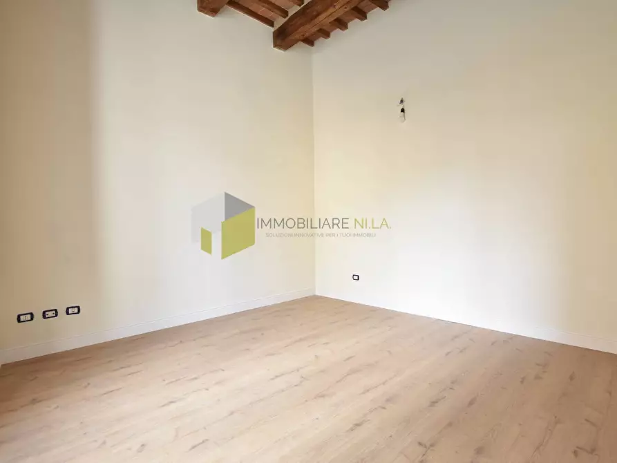 Immagine 15 di Appartamento in vendita  a Pisa