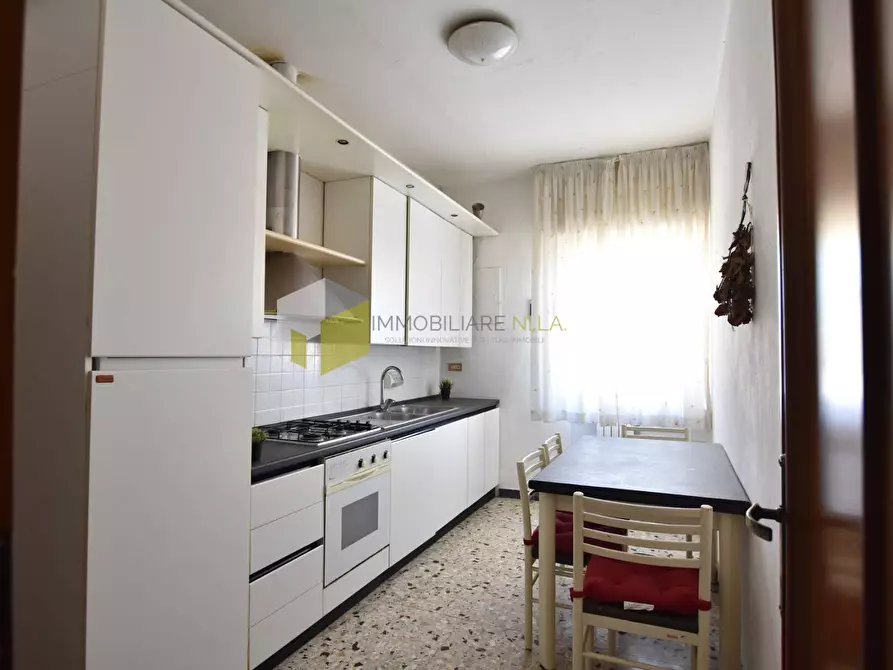 Immagine 7 di Appartamento in vendita  a Pisa