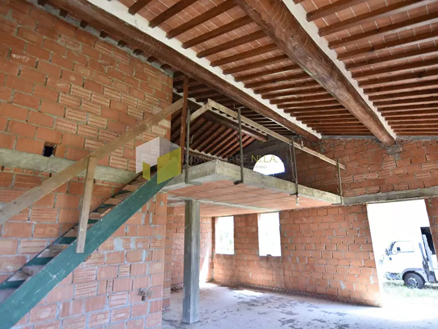 Immagine 6 di Villa in vendita  a San Giuliano Terme