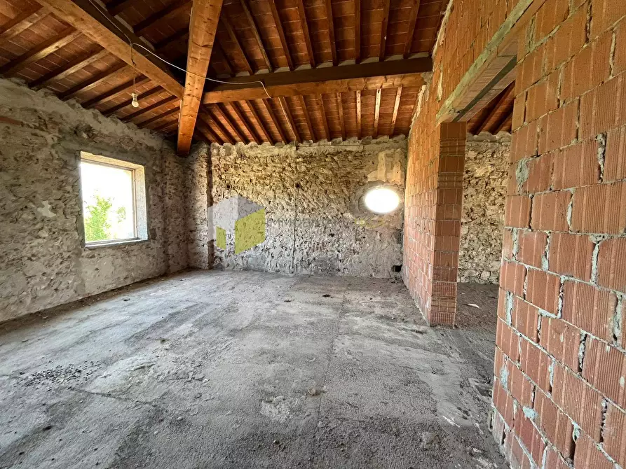 Immagine 10 di Casa indipendente in vendita  a San Giuliano Terme