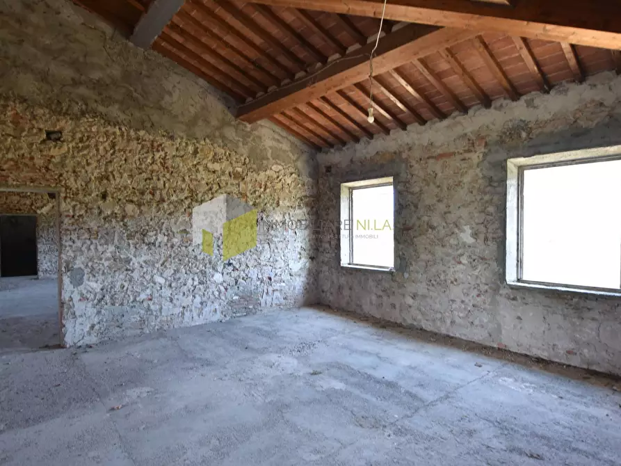 Immagine 17 di Casa indipendente in vendita  a San Giuliano Terme