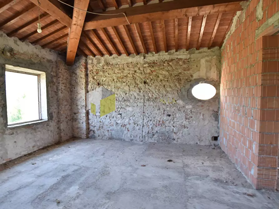 Immagine 22 di Casa indipendente in vendita  a San Giuliano Terme