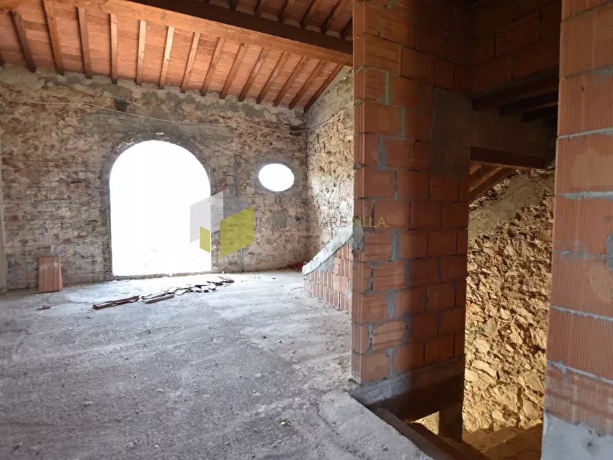 Immagine 25 di Casa indipendente in vendita  a San Giuliano Terme