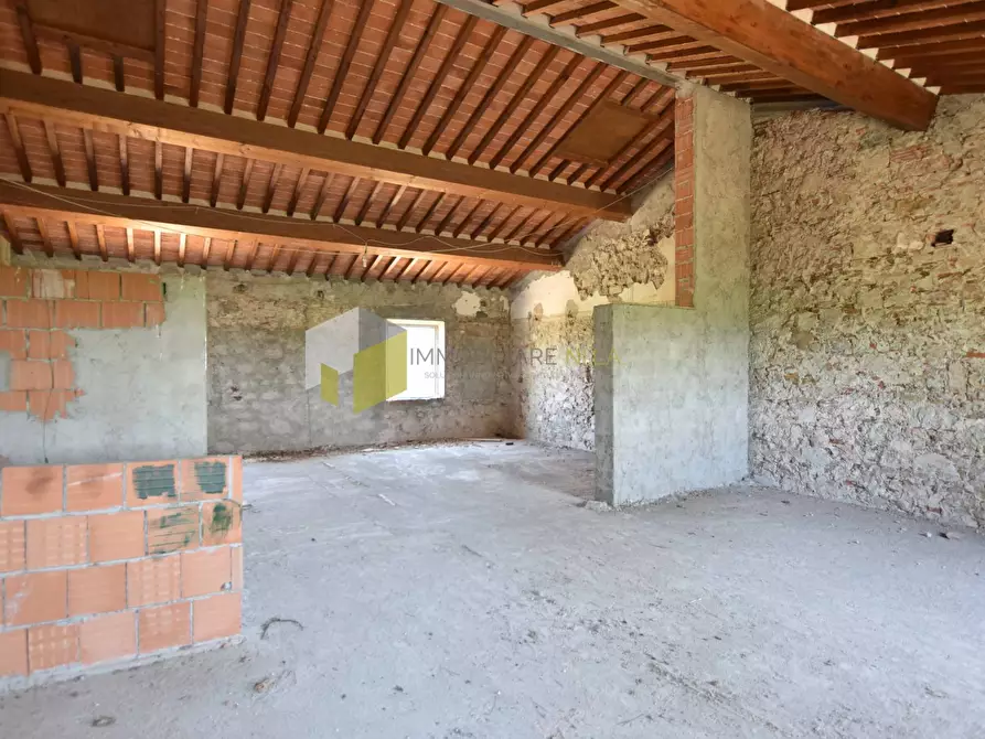 Immagine 11 di Casa indipendente in vendita  a San Giuliano Terme