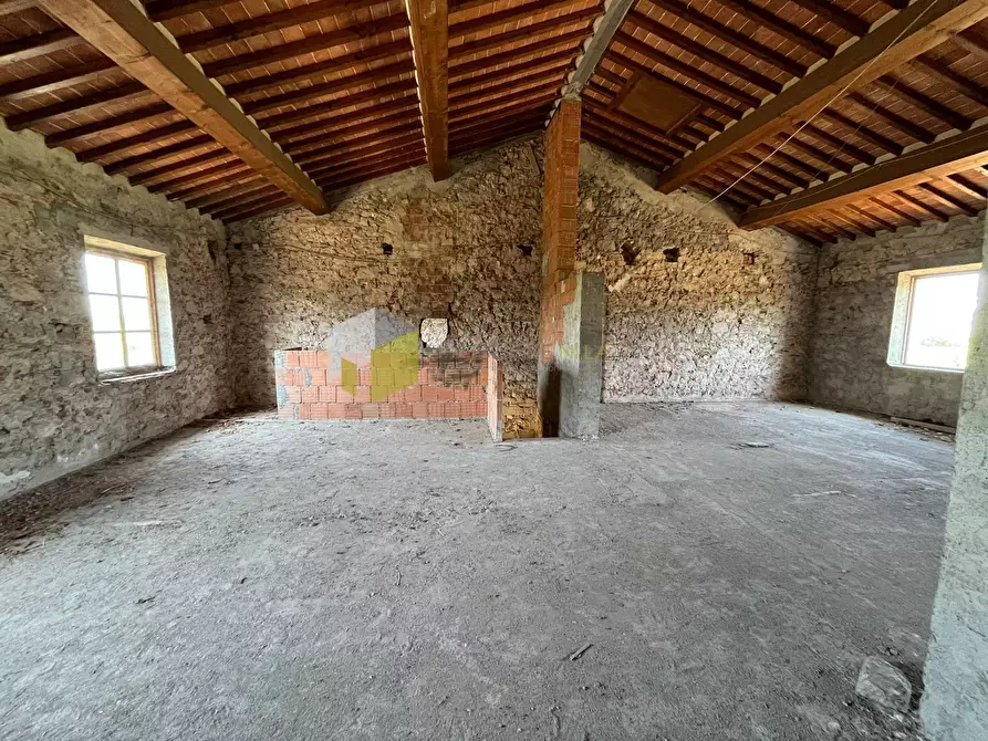 Immagine 16 di Casa indipendente in vendita  a San Giuliano Terme