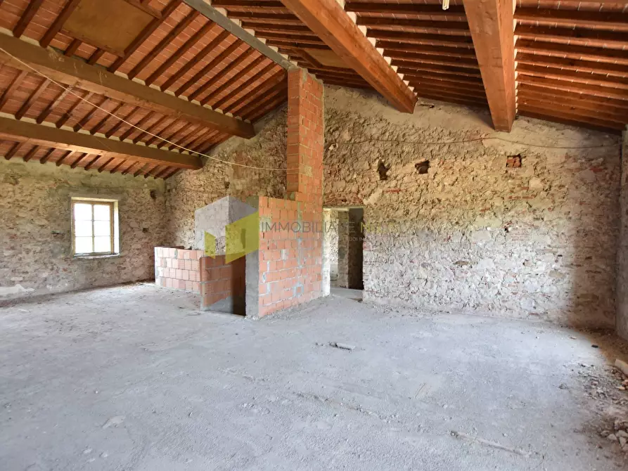 Immagine 19 di Casa indipendente in vendita  a San Giuliano Terme