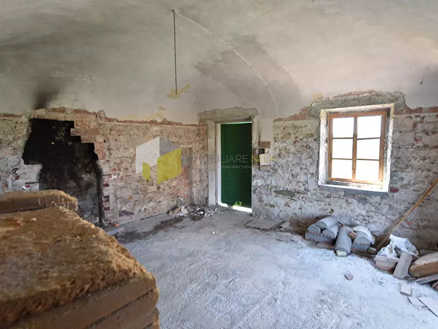 Immagine 2 di Casa indipendente in vendita  a San Giuliano Terme