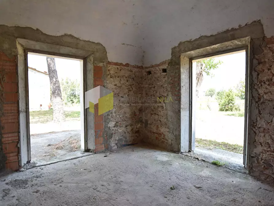 Immagine 10 di Casa indipendente in vendita  a San Giuliano Terme