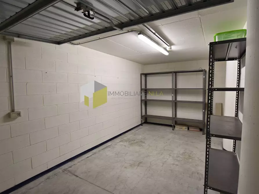 Immagine 2 di Garage in affitto  a Pisa