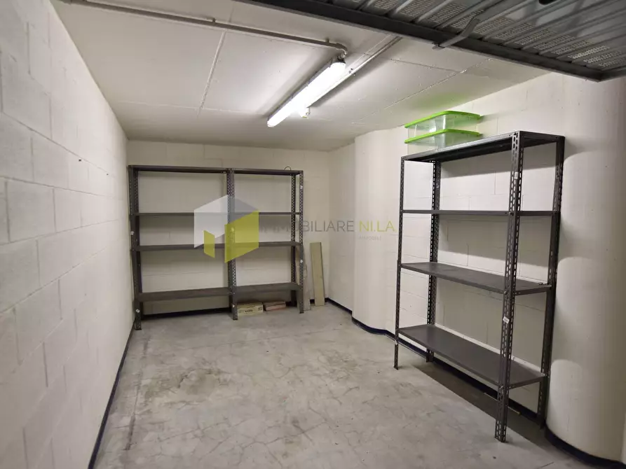 Immagine 3 di Garage in affitto  a Pisa