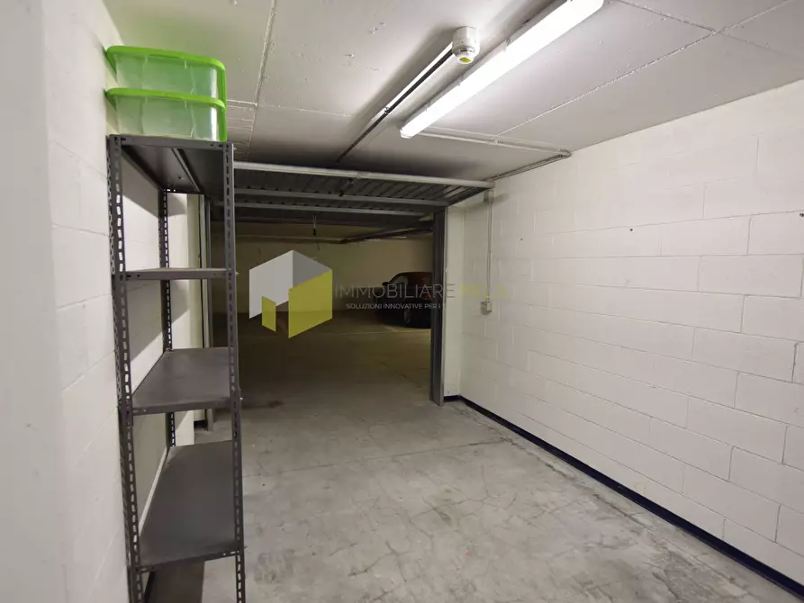 Immagine 6 di Garage in affitto  a Pisa