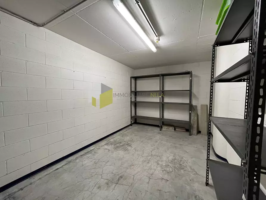 Immagine 20 di Garage in affitto  a Pisa