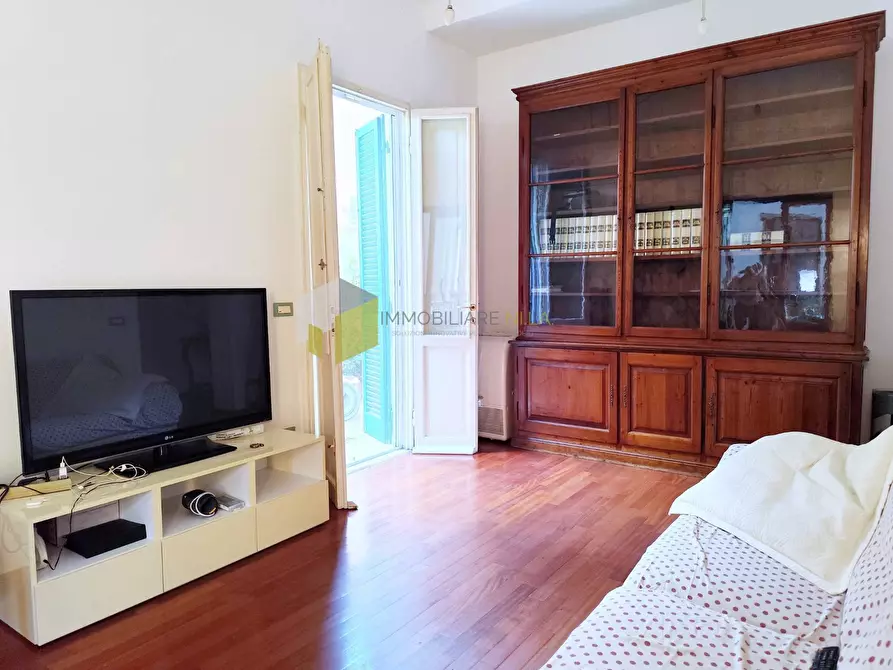 Immagine 4 di Appartamento in vendita  a Pisa