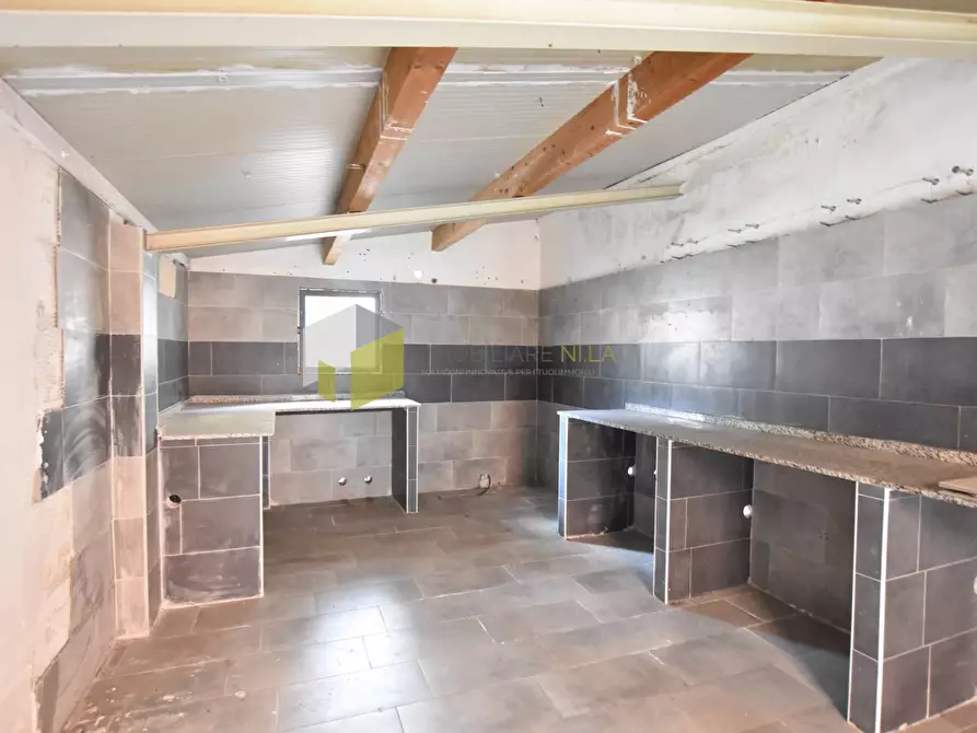 Immagine 21 di Ufficio in affitto  a Pisa