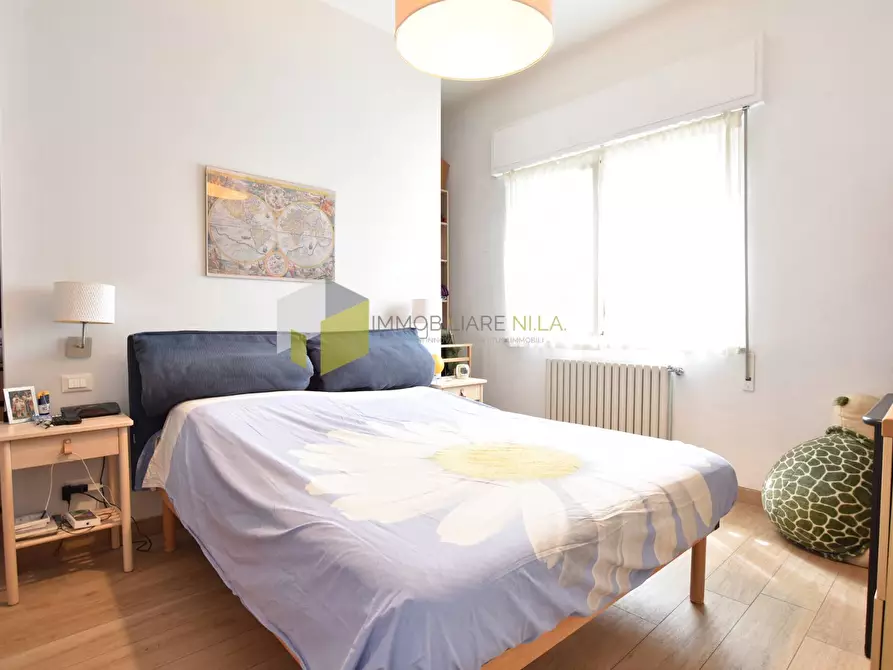 Immagine 19 di Casa semindipendente in vendita  a Cascina