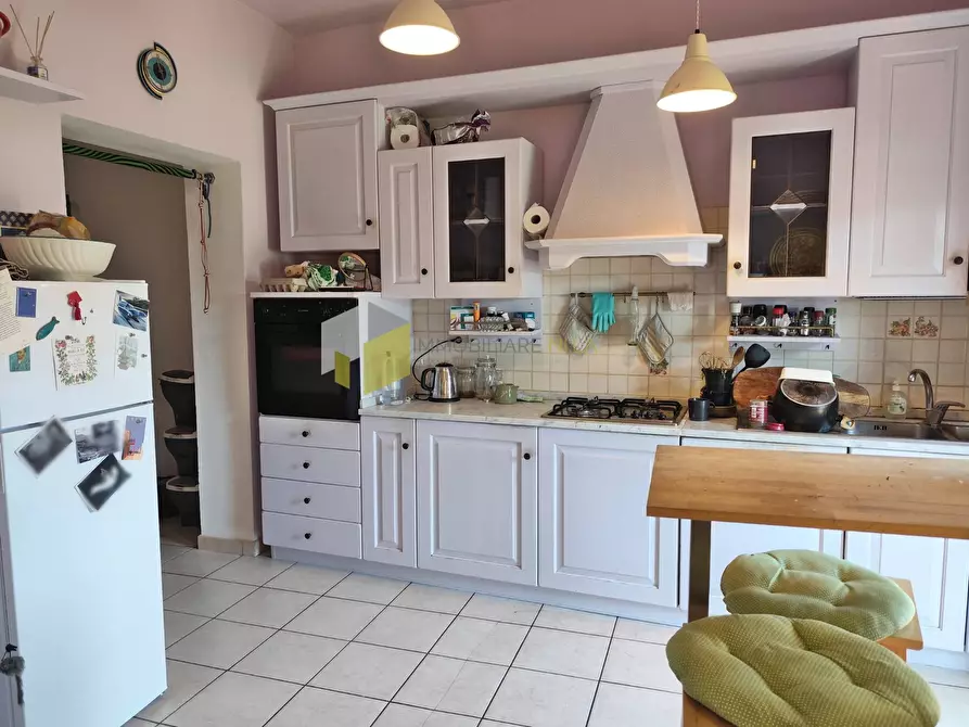 Immagine 11 di Appartamento in vendita  a Pisa