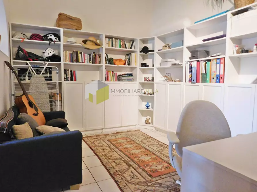 Immagine 16 di Appartamento in vendita  a Pisa