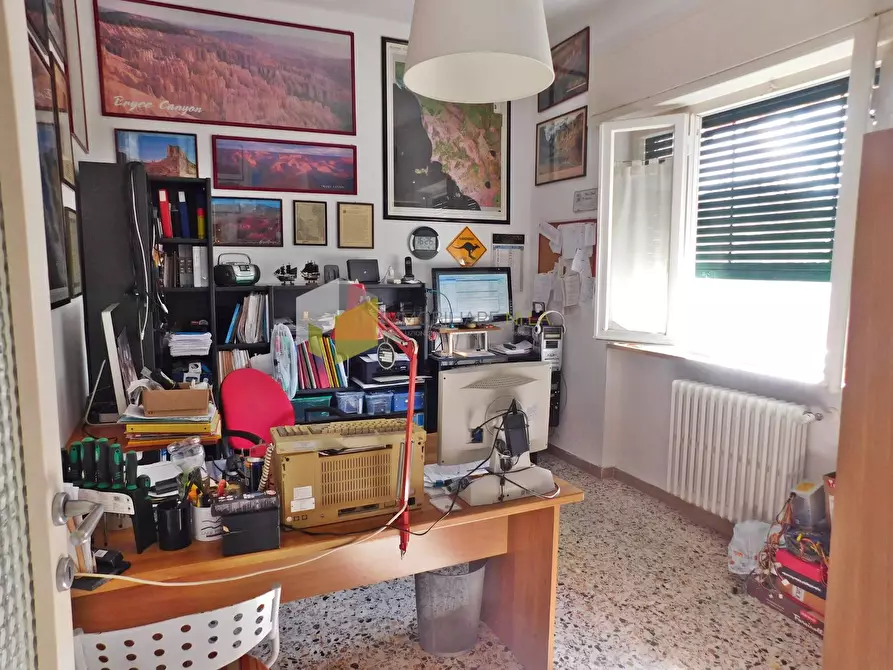 Immagine 10 di Villa in vendita  a Pisa