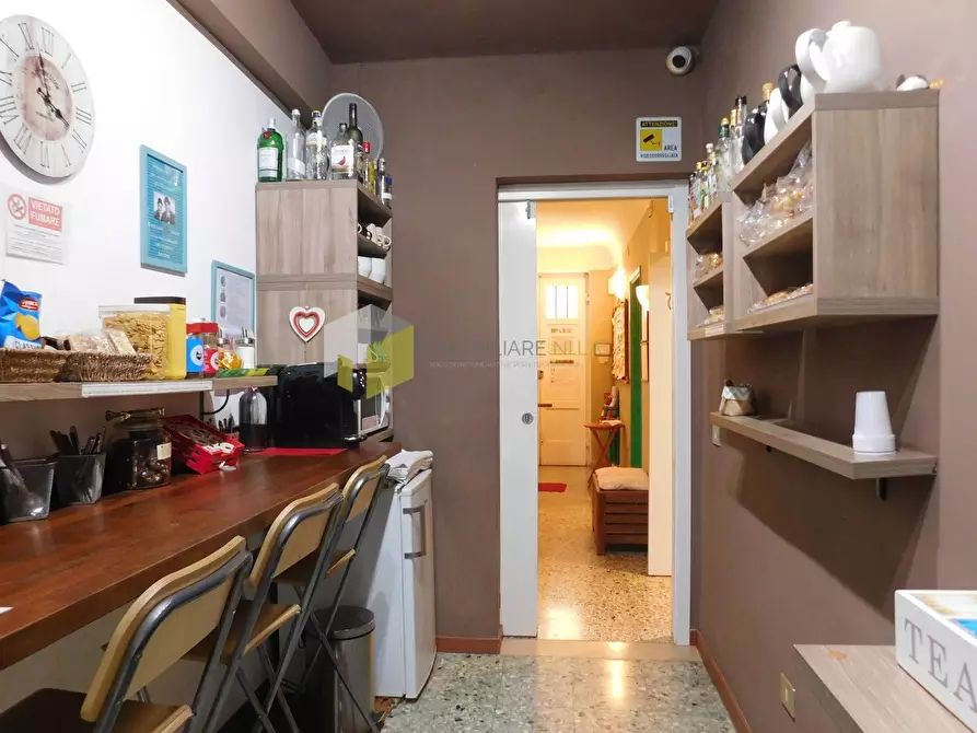 Immagine 15 di Villa in vendita  a Pisa