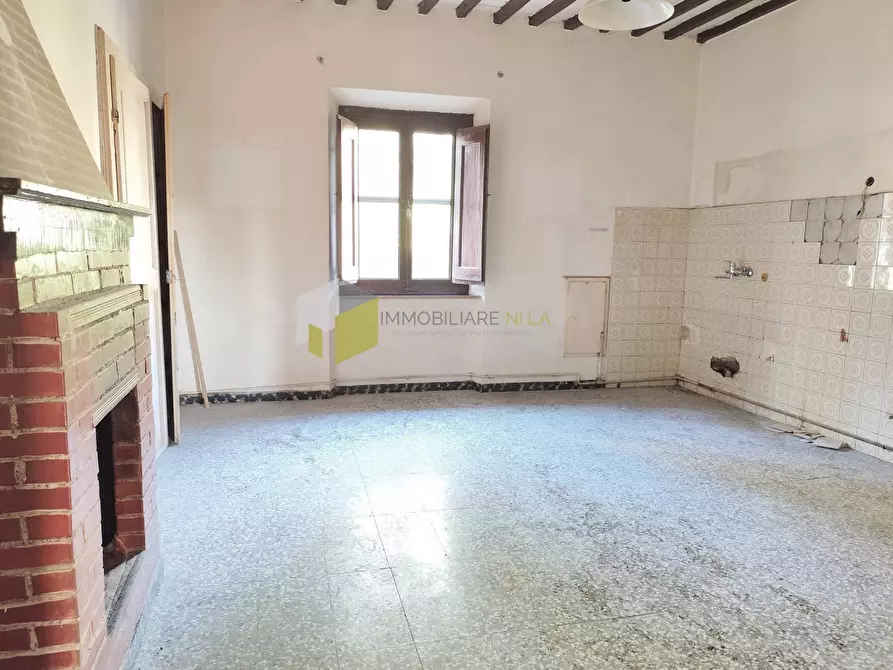 Immagine 17 di Appartamento in vendita  a Vecchiano