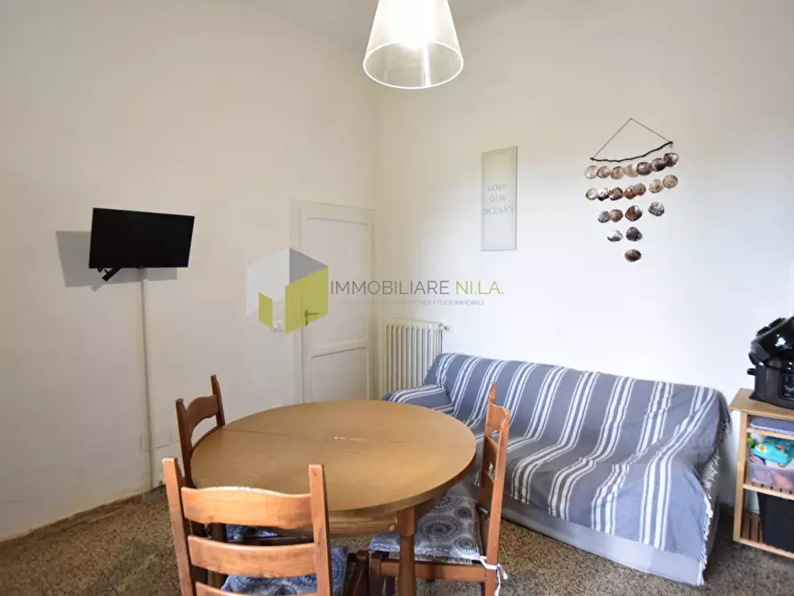 Immagine 6 di Villa in vendita  a Pisa