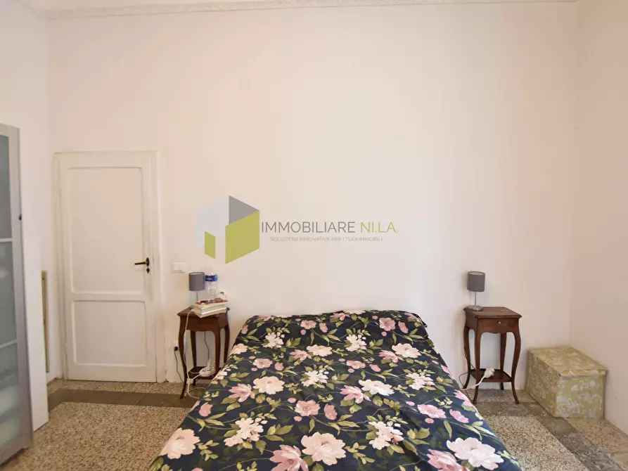 Immagine 11 di Villa in vendita  a Pisa