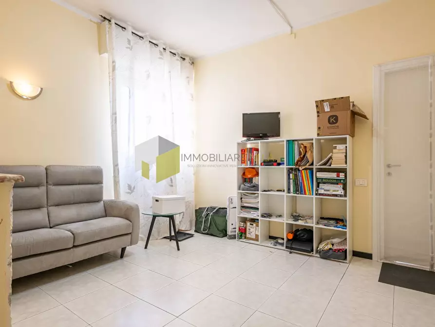 Immagine 2 di Appartamento in vendita  a Pisa