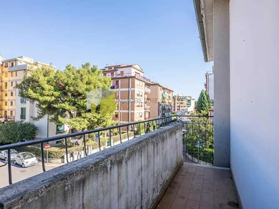 Immagine 18 di Appartamento in vendita  a Pisa