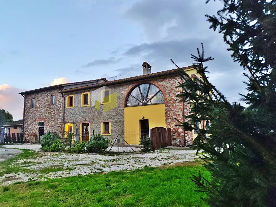 Immagine 35 di Rustico / casale in vendita  a San Giuliano Terme