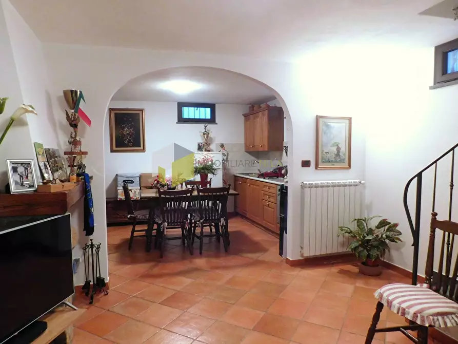 Immagine 13 di Casa semindipendente in vendita  a Vecchiano