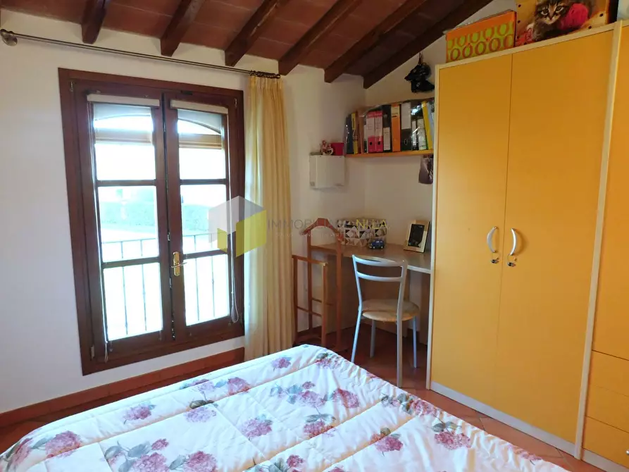 Immagine 24 di Casa semindipendente in vendita  a Vecchiano