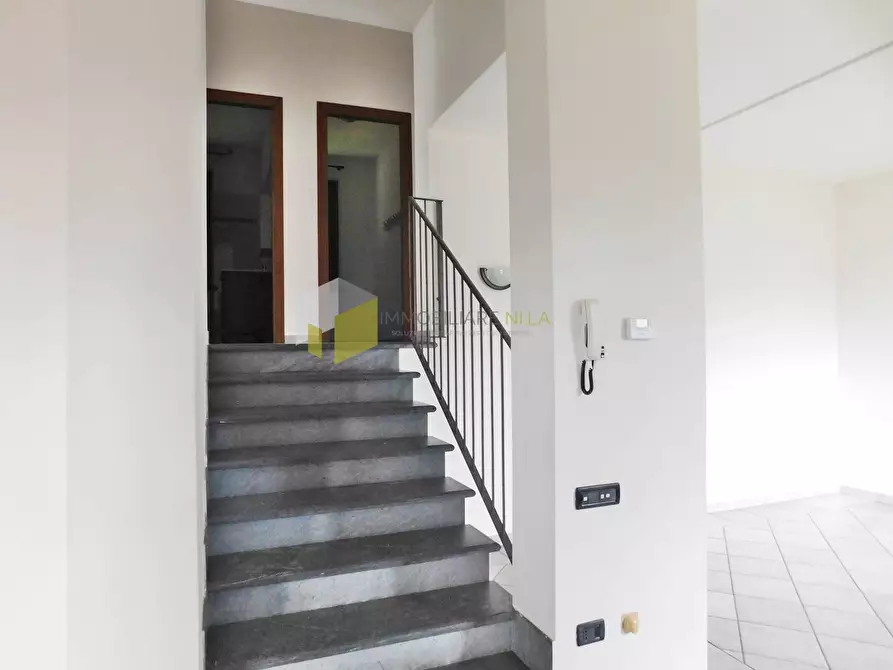 Immagine 19 di Villa in vendita  a Vecchiano