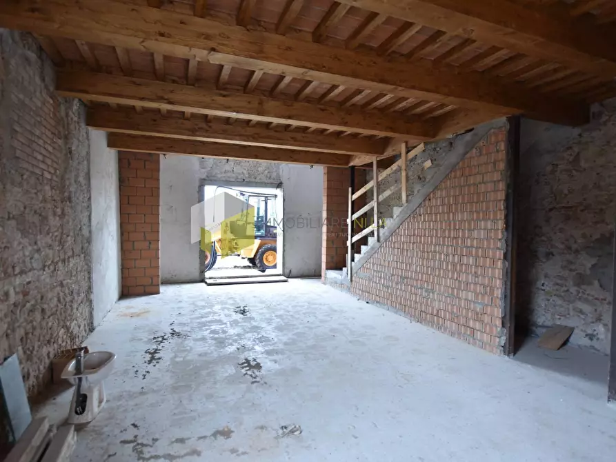 Immagine 7 di Casa indipendente in vendita  a Vecchiano