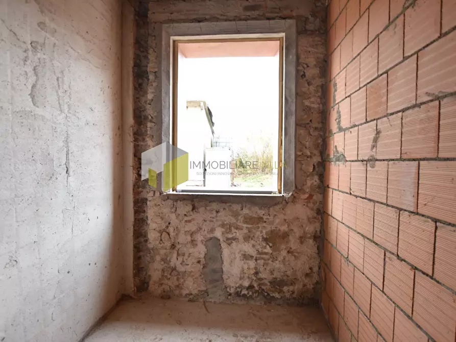 Immagine 9 di Casa indipendente in vendita  a Vecchiano