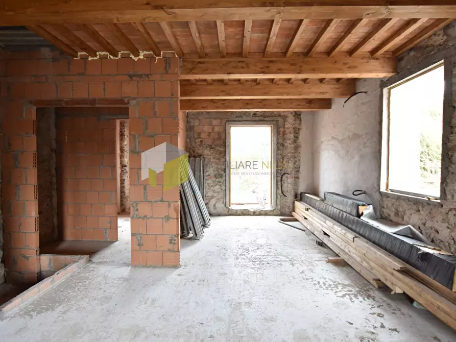 Immagine 10 di Casa indipendente in vendita  a Vecchiano