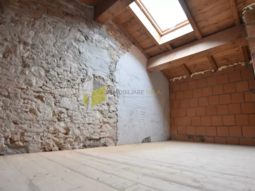 Immagine 17 di Casa indipendente in vendita  a Vecchiano