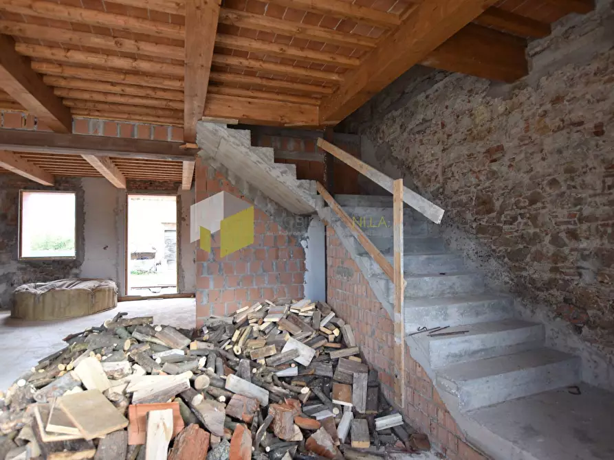 Immagine 4 di Casa indipendente in vendita  a Vecchiano