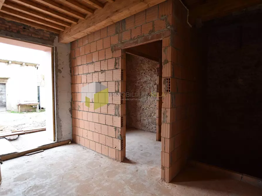 Immagine 8 di Casa indipendente in vendita  a Vecchiano