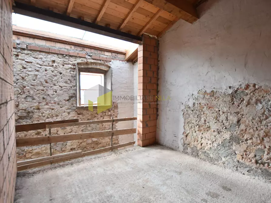 Immagine 14 di Casa indipendente in vendita  a Vecchiano