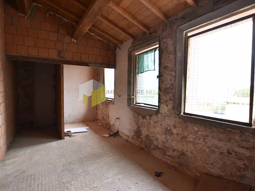 Immagine 19 di Casa indipendente in vendita  a Vecchiano