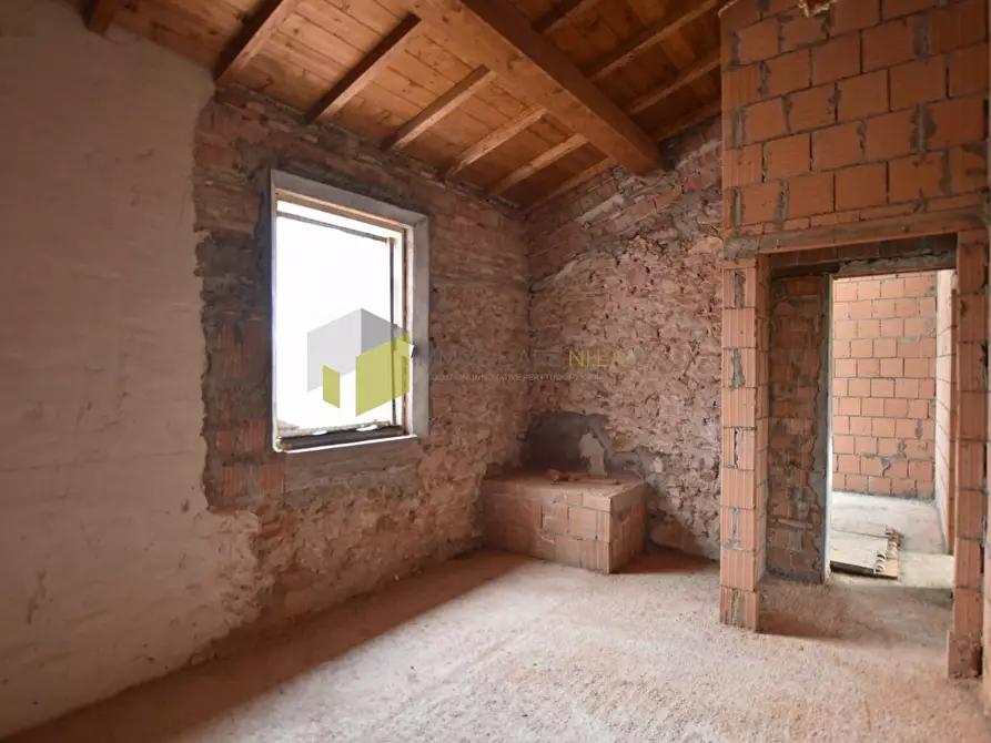 Immagine 16 di Casa indipendente in vendita  a Vecchiano