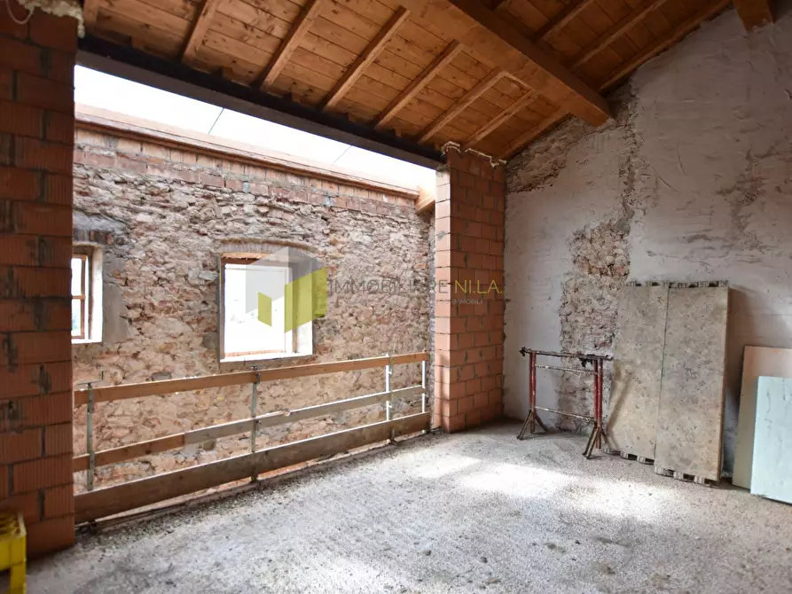 Immagine 19 di Casa indipendente in vendita  a Vecchiano