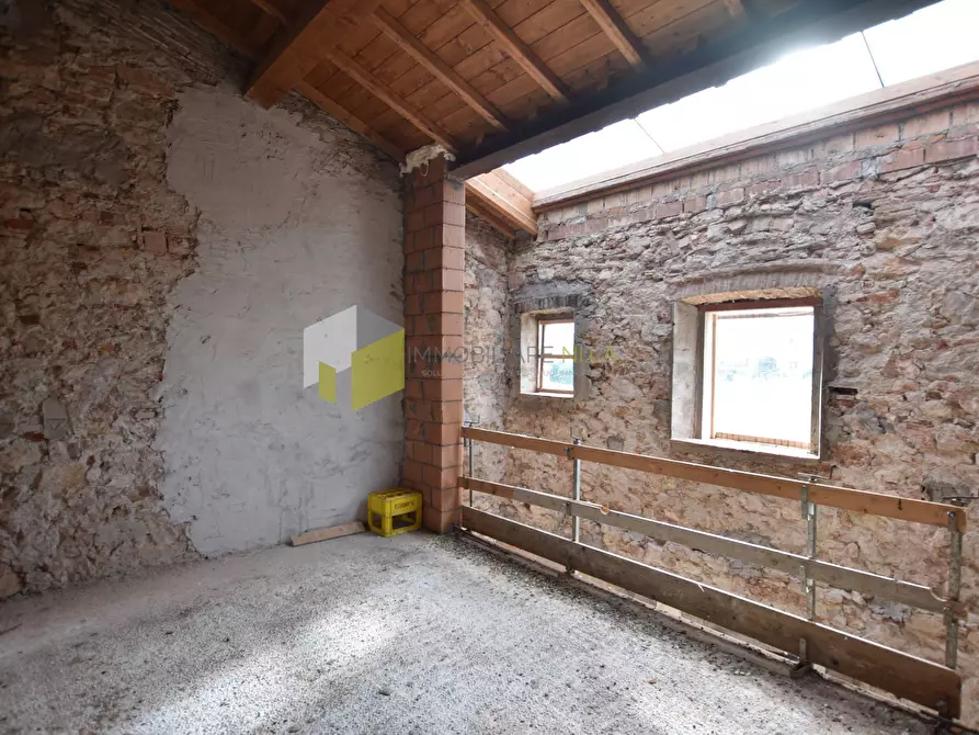 Immagine 21 di Casa indipendente in vendita  a Vecchiano